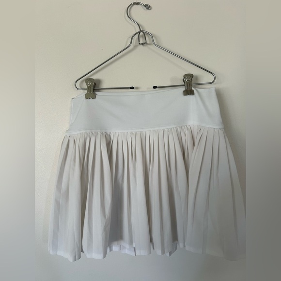 NWOT Aerie White Tennis Skirt Large - Picture 5 of 6
